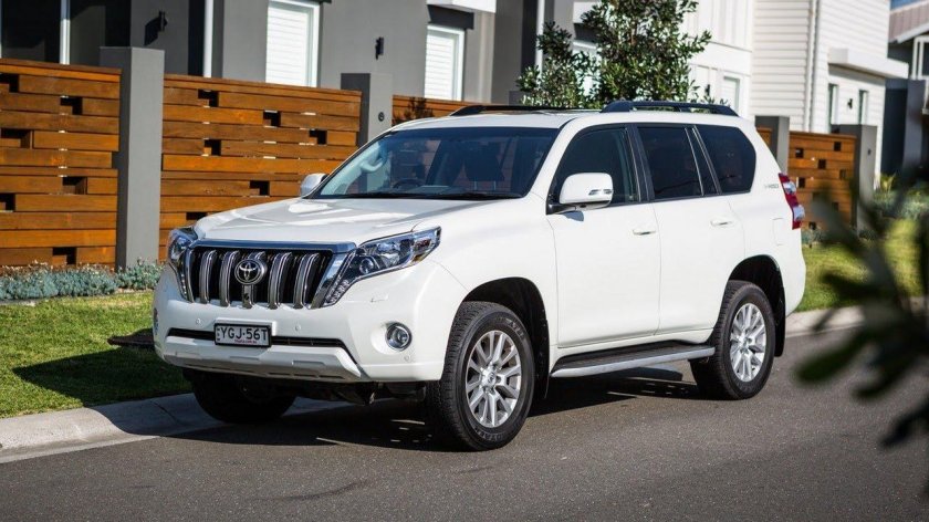 Toyota Land Cruiser Prado 2014
