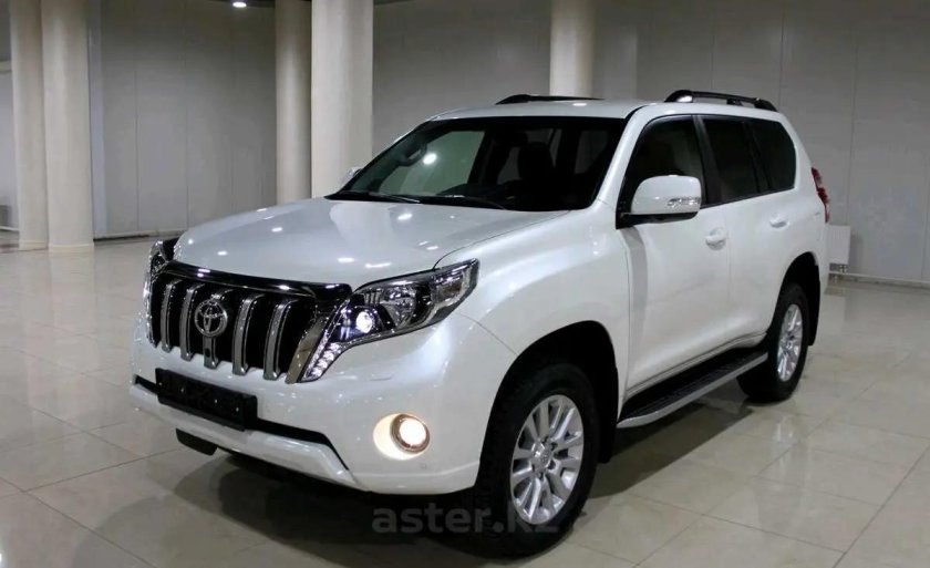 Тойота ленд Крузер Прадо белый