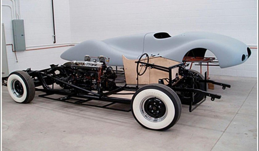 1948 Buick Streamliner