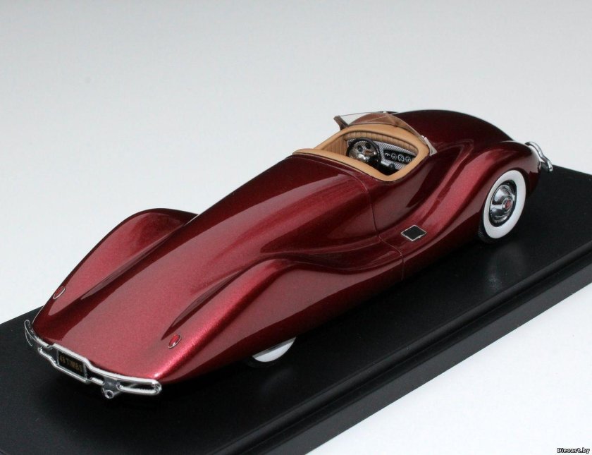 1948 Buick Streamliner