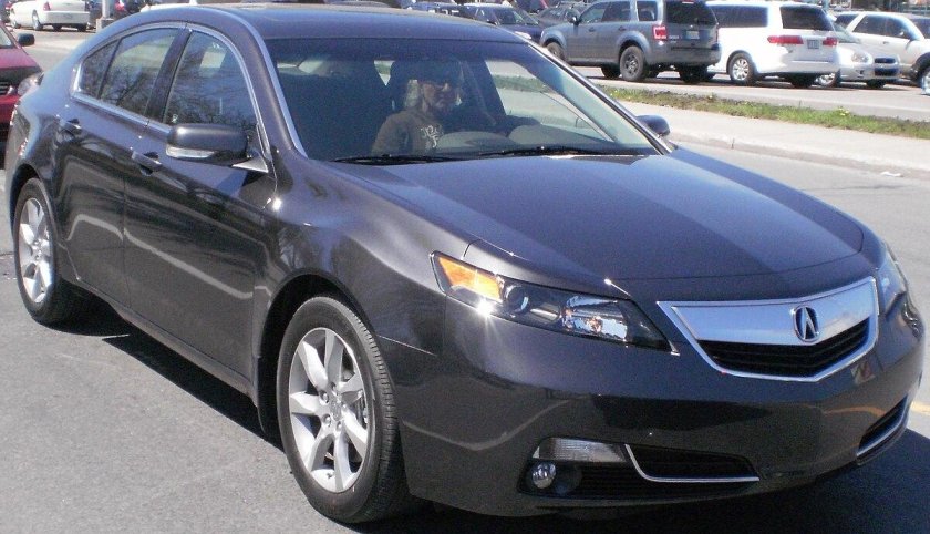 Acura RL 2012