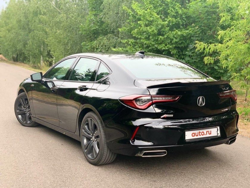 Acura tlx