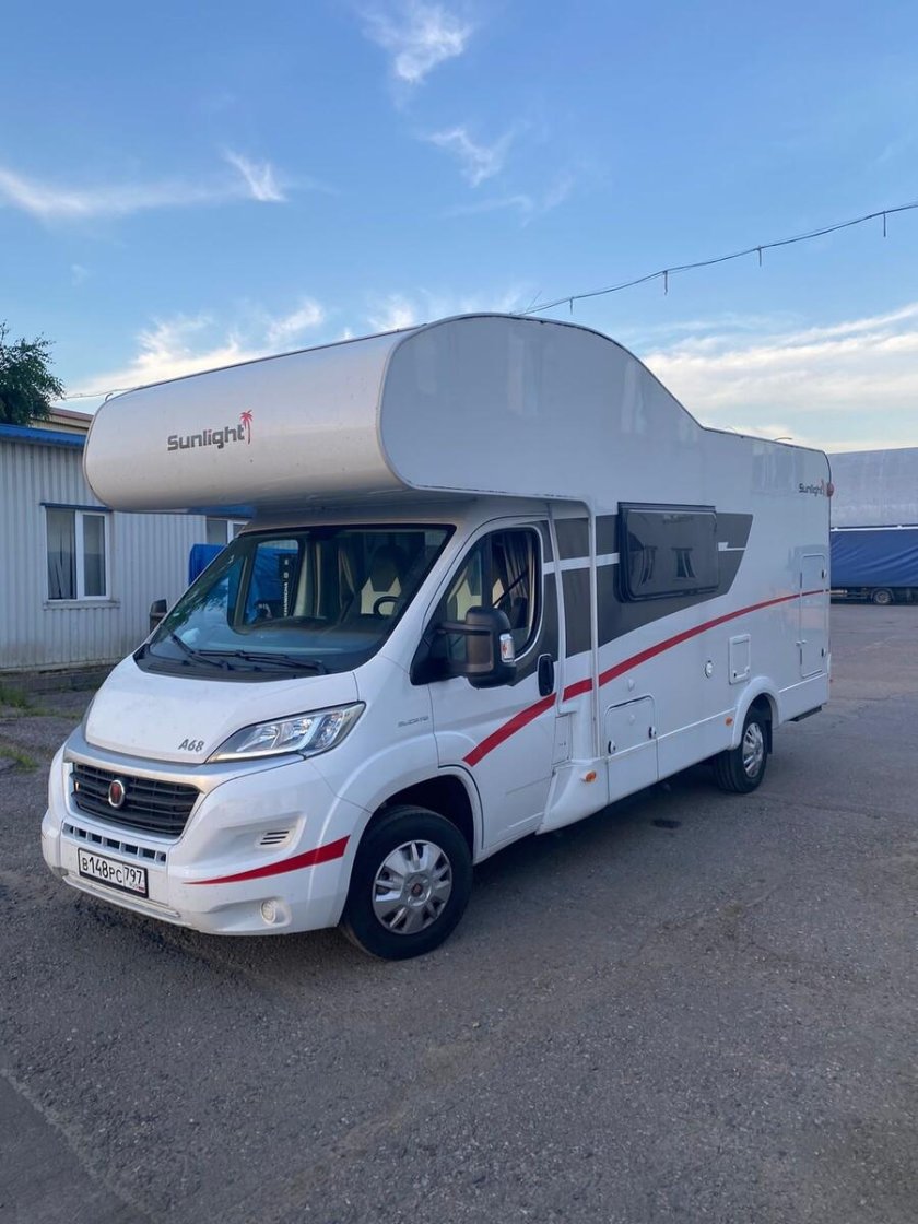 Альковный автодом