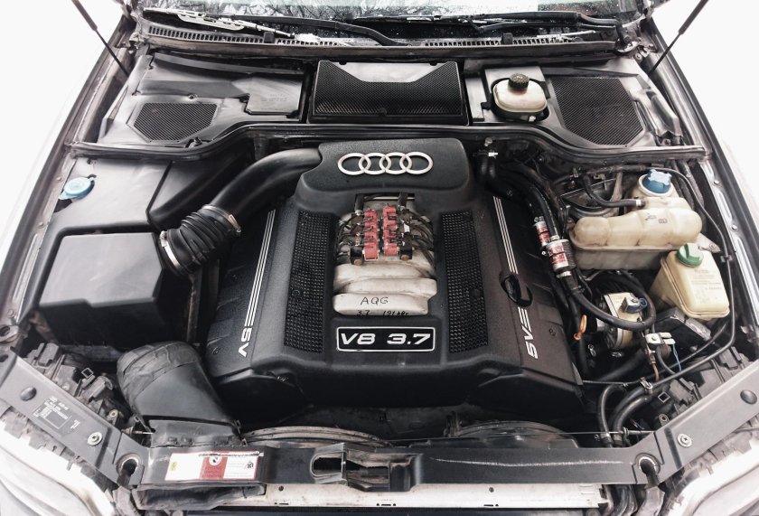 Audi a8 2000 4.2 v8