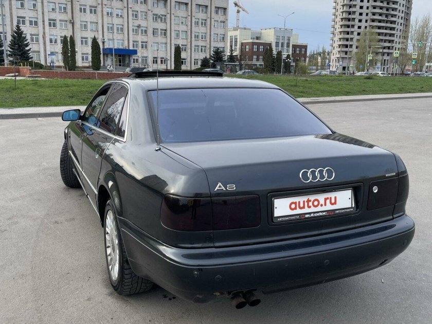 Ауди а 8 1998