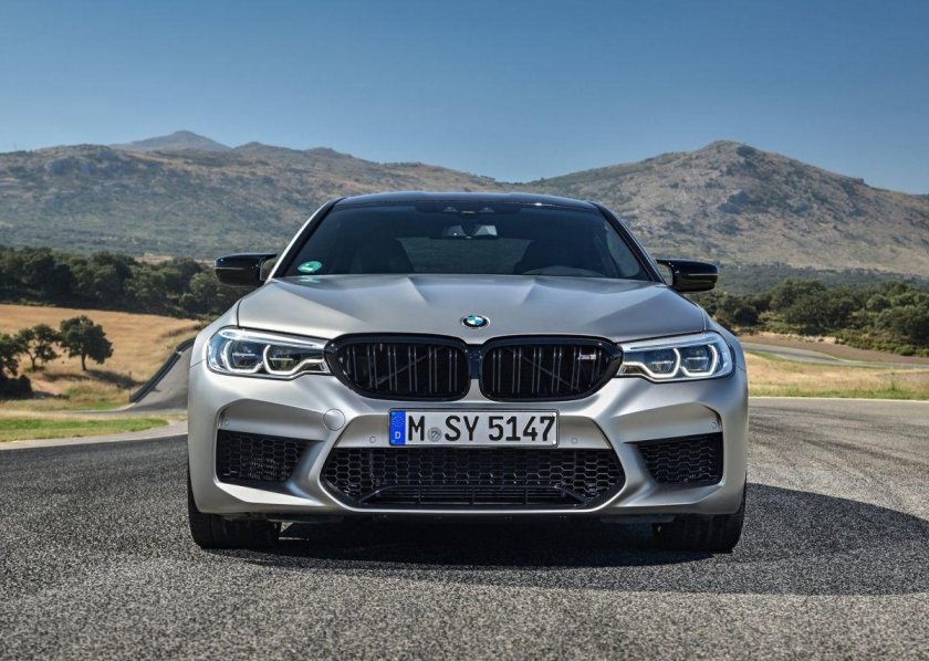 BMW m5 f90