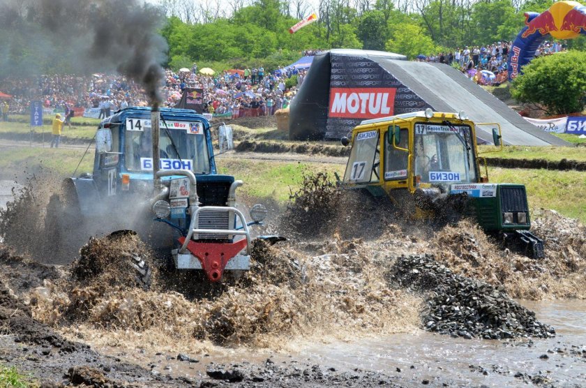 Трактора Бизон трек шоу