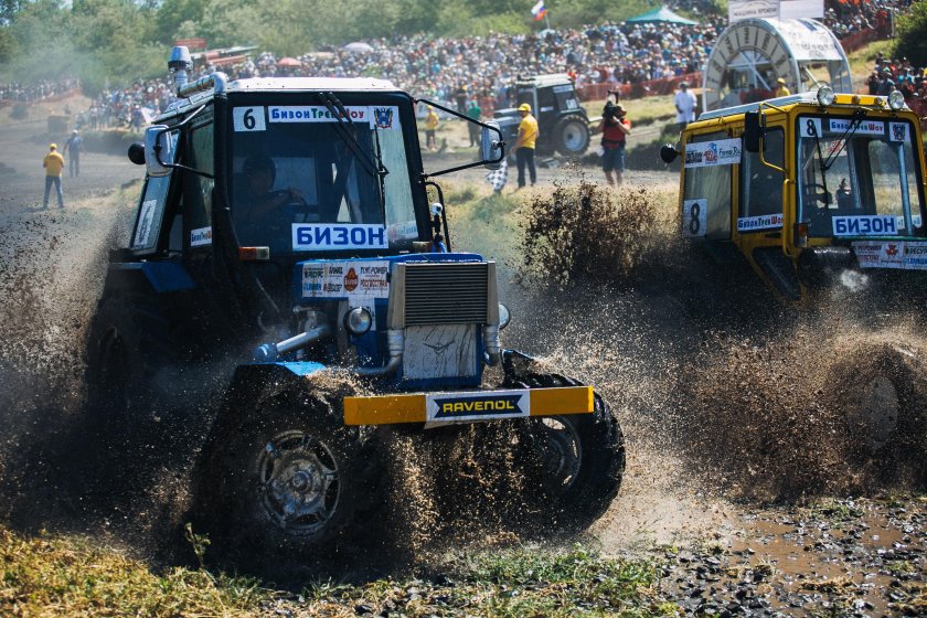 Трактора Бизон трек шоу