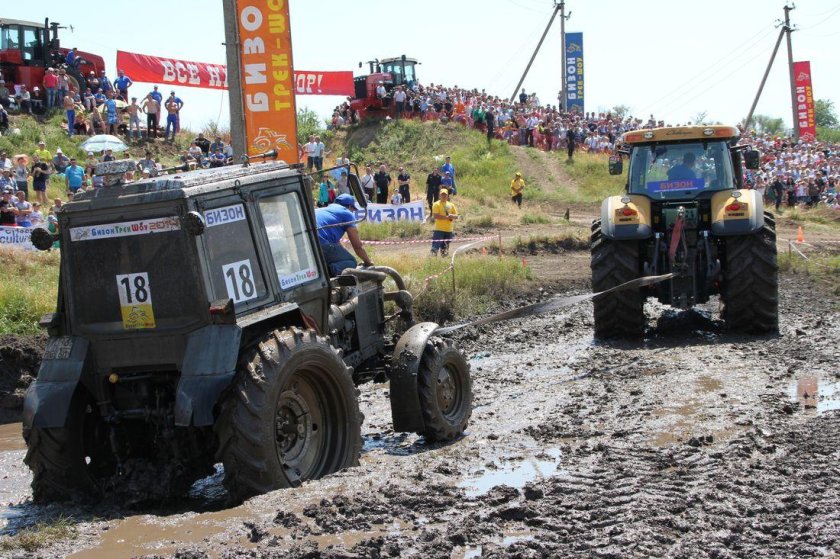 Трактора Бизон трек шоу