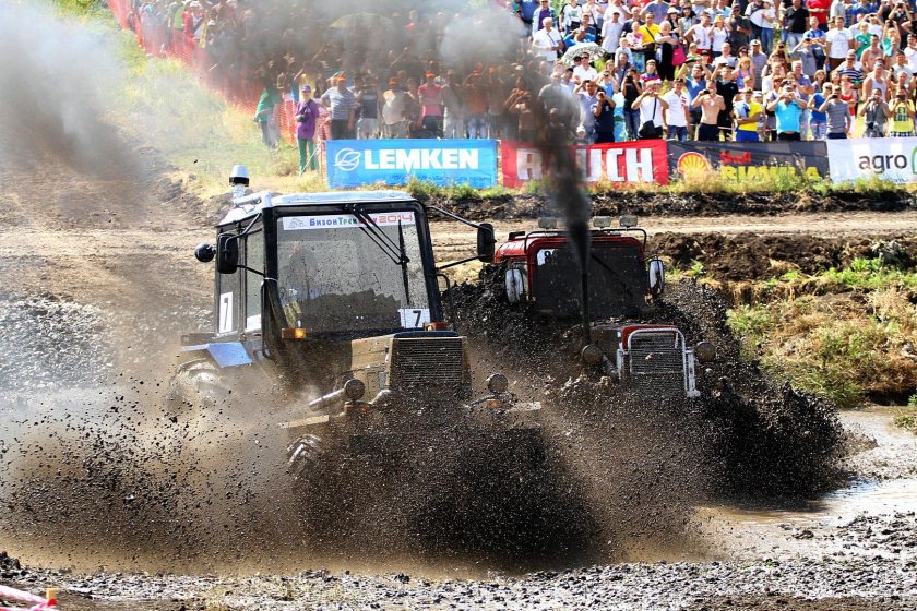 Бизон трактор шоу