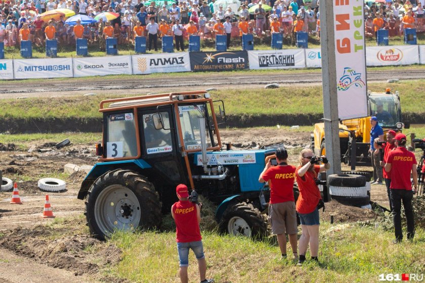 МТЗ Бизон трек шоу