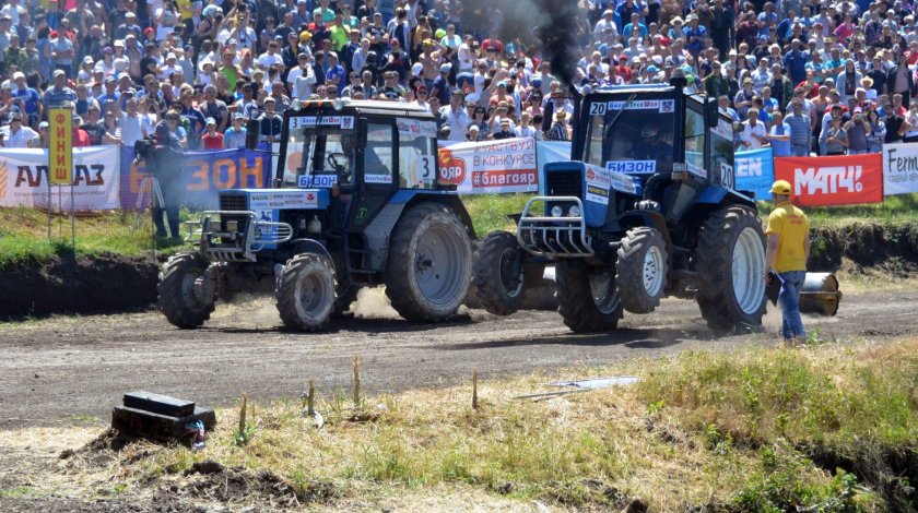 Трактора Бизон трек шоу