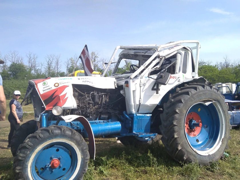 Трактора Бизон трек шоу