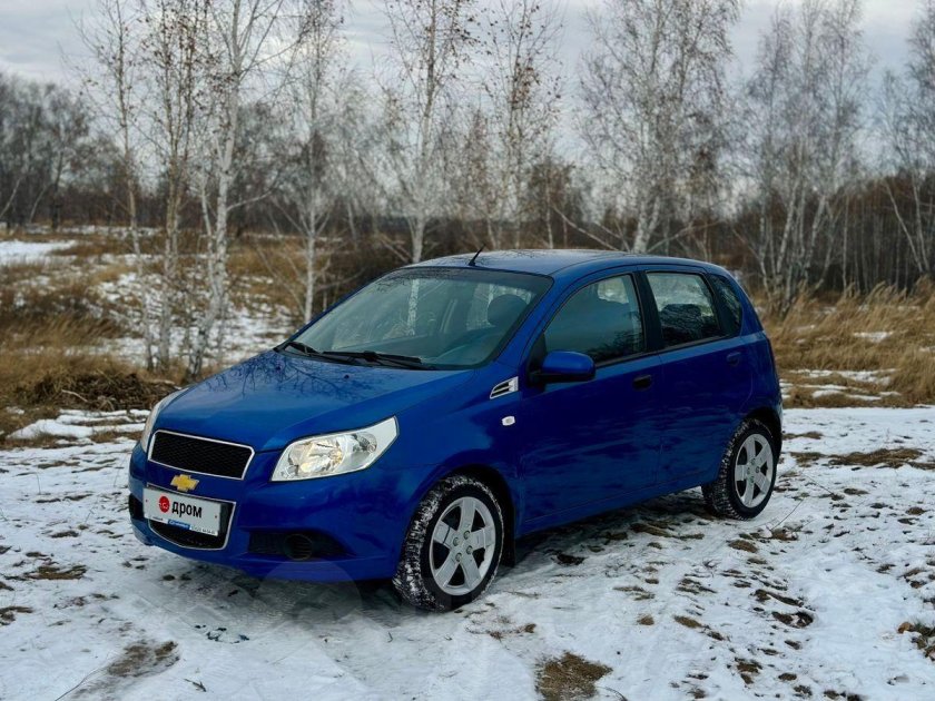 Chevrolet aveo 2010 хэтчбек