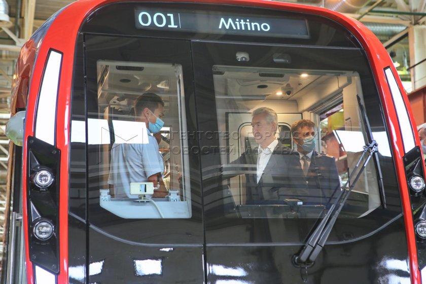 Метропоезд Москва 2020