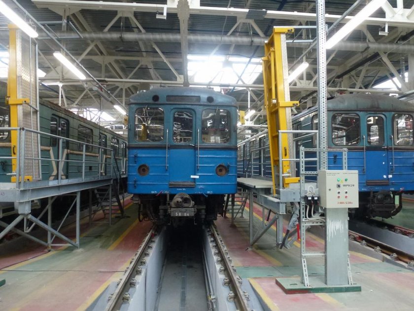 Еж3 в депо Выхино