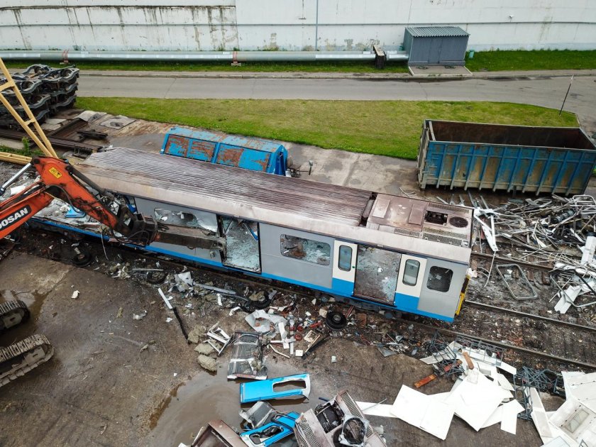 Утилизация вагонов метро