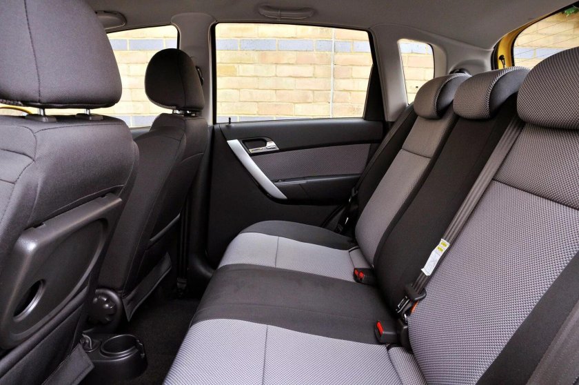 Шевроле Авео 2012 хэтчбек салон