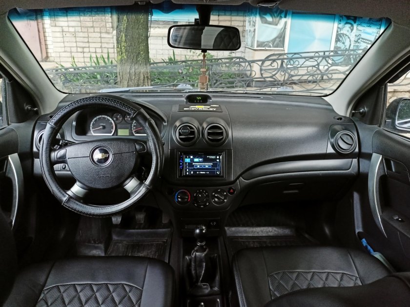 Авео т200 салон