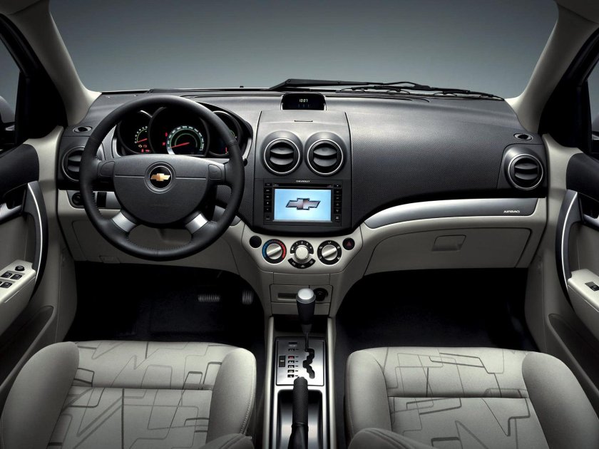 Chevrolet Aveo t250 салон
