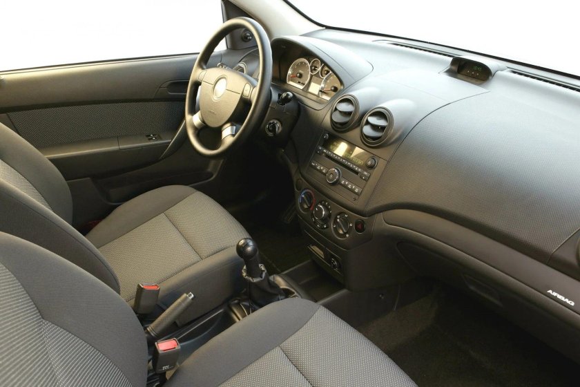 Шевроле Авео 1 салон