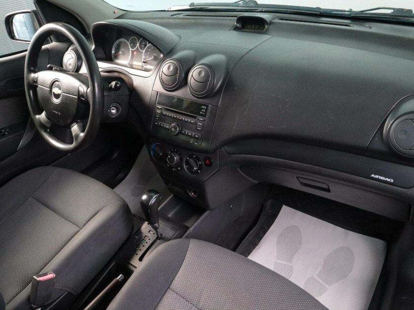 Chevrolet aveo 2008 салон