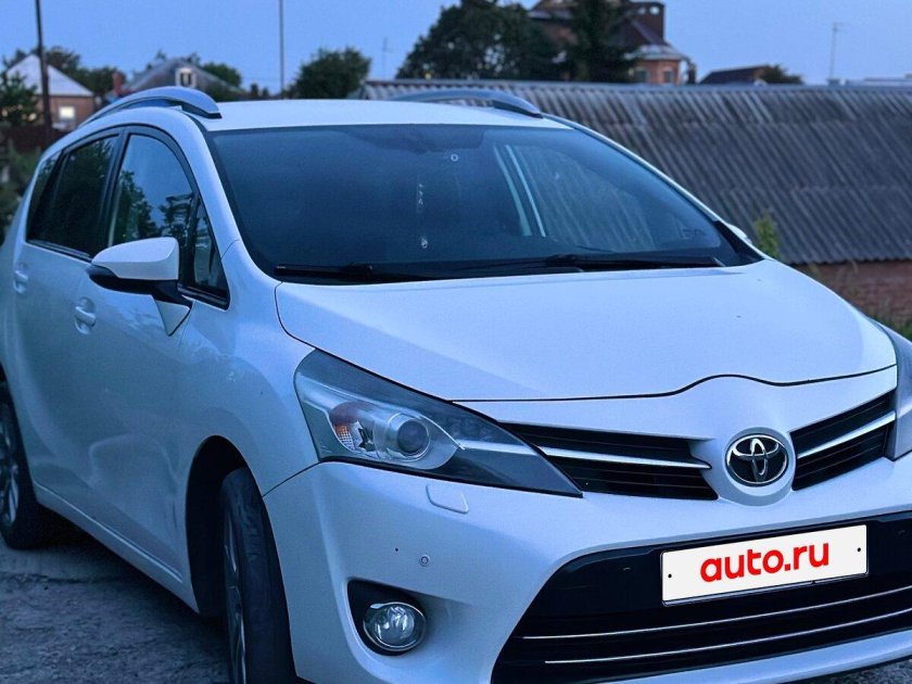 Тойота версо 2014