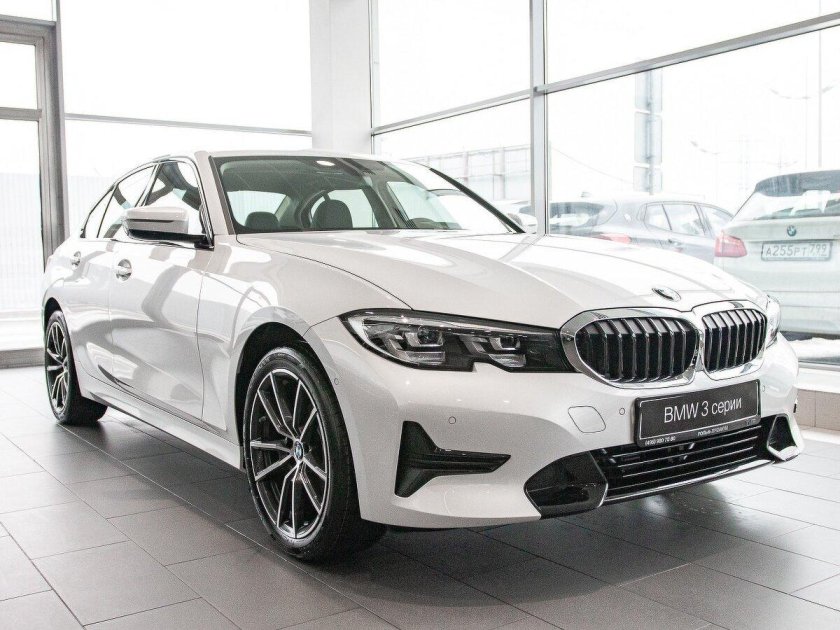 БМВ 3 2020 белая