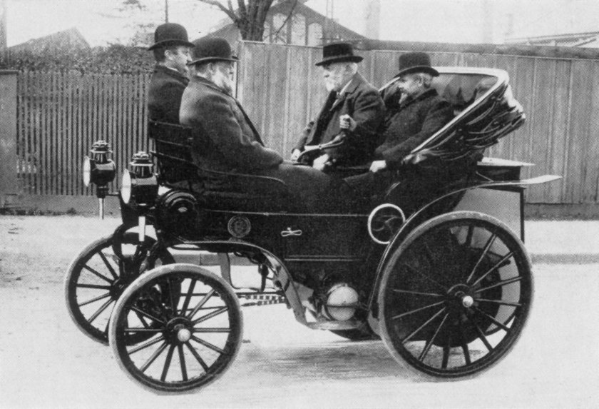 Готлиб Даймлер (1834-1900)