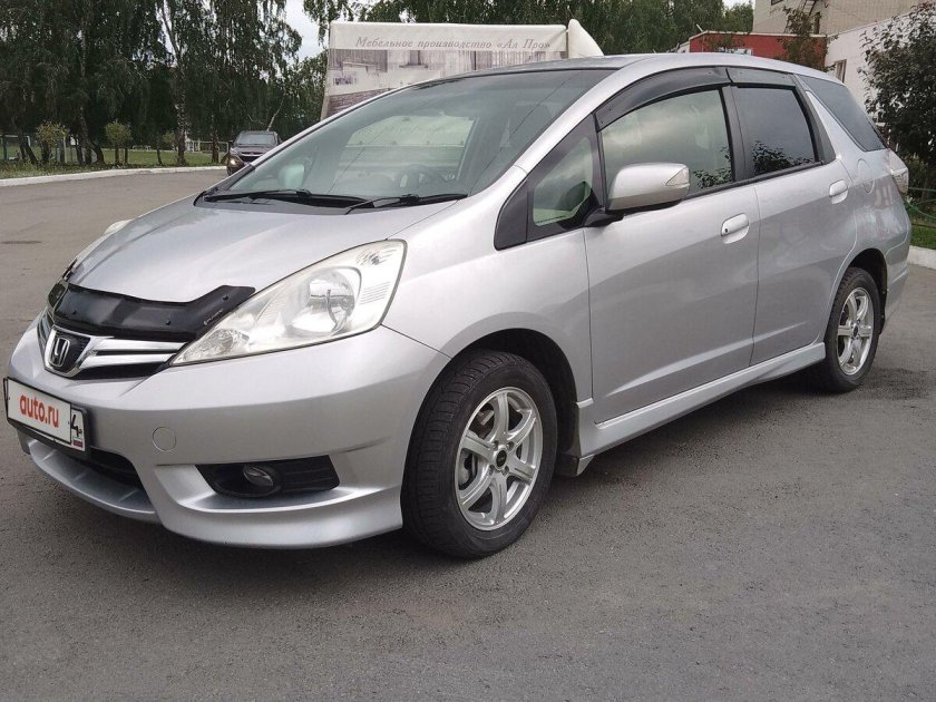 Хонда фит шаттл гибрид 2013