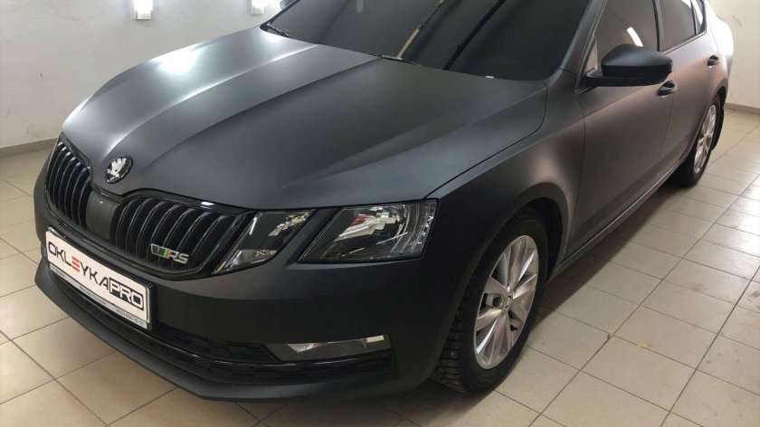 Серая матовая Шкода Октавия а7