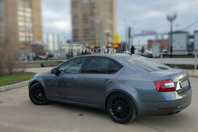 Skoda Octavia a7 серая