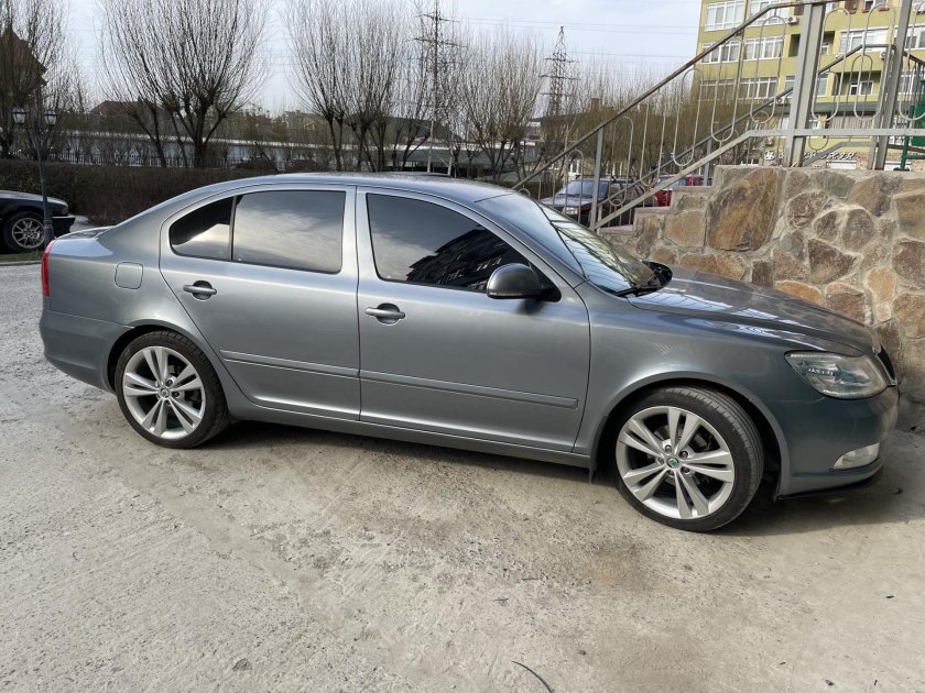 Skoda octavia a5 r18