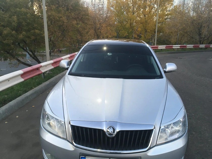 Skoda Octavia a5 серебристая