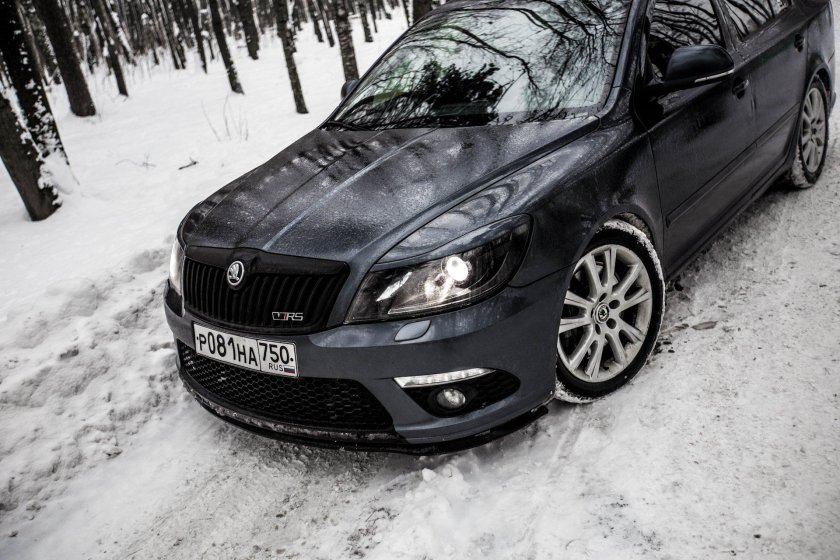 Skoda Octavia a5 RS черная