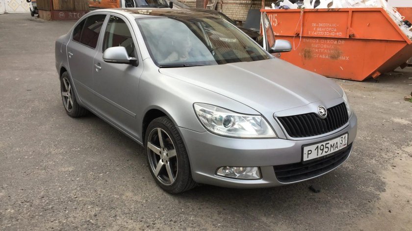 Skoda Octavia a5 серебристая