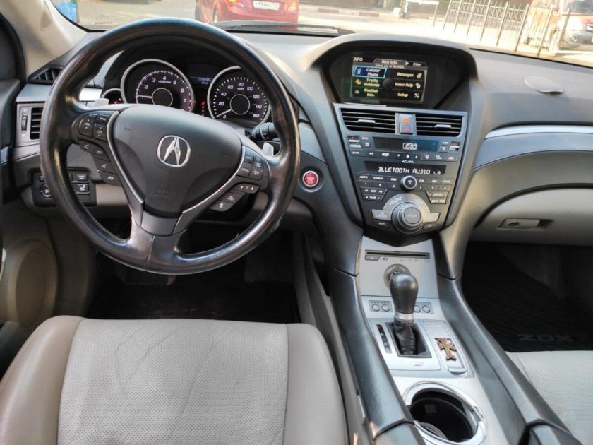 Акура ЗДХ 2010