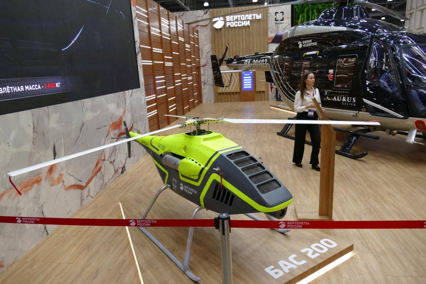 Легкий дрон