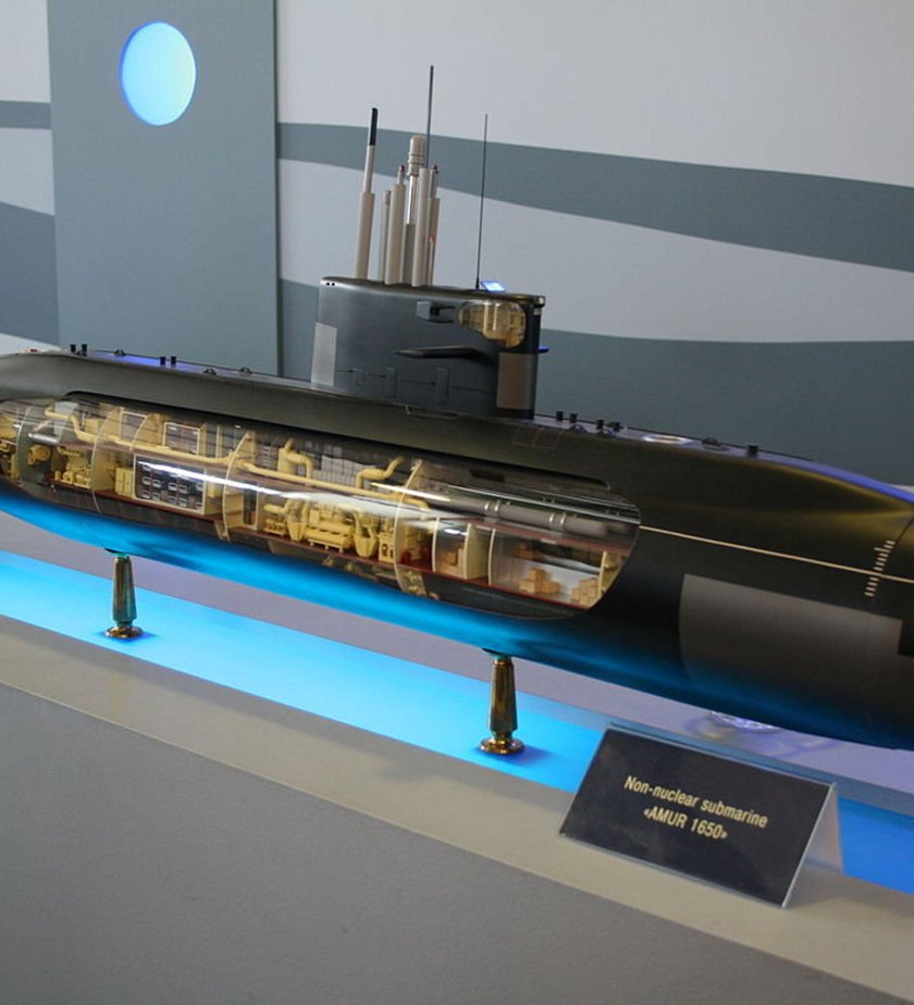 Амур 1650 подводная лодка