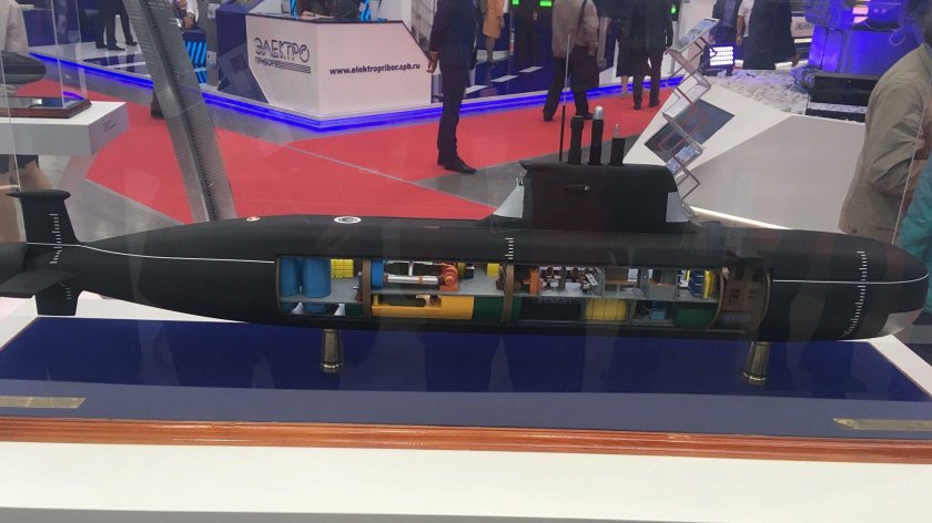 Подводная лодка п-750б сервал