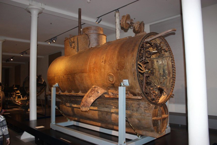 Подводная лодка "Наутилус" 19 век