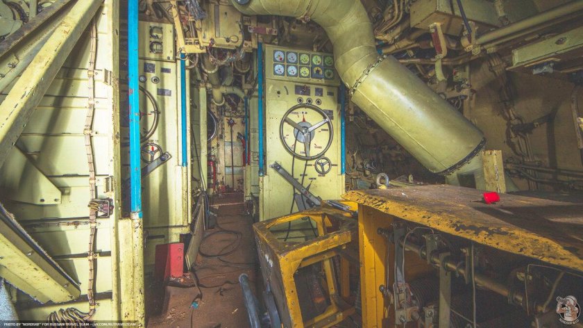 Заброшенная подводная лодка