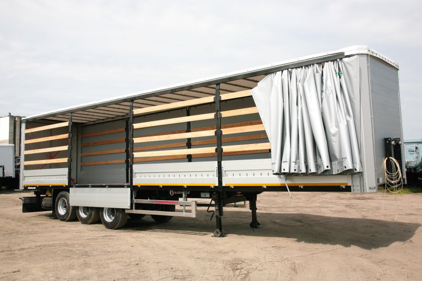 Полуприцеп бортовой Grunwald