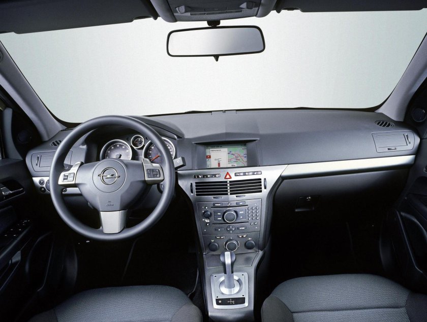 Опель Астра h салон