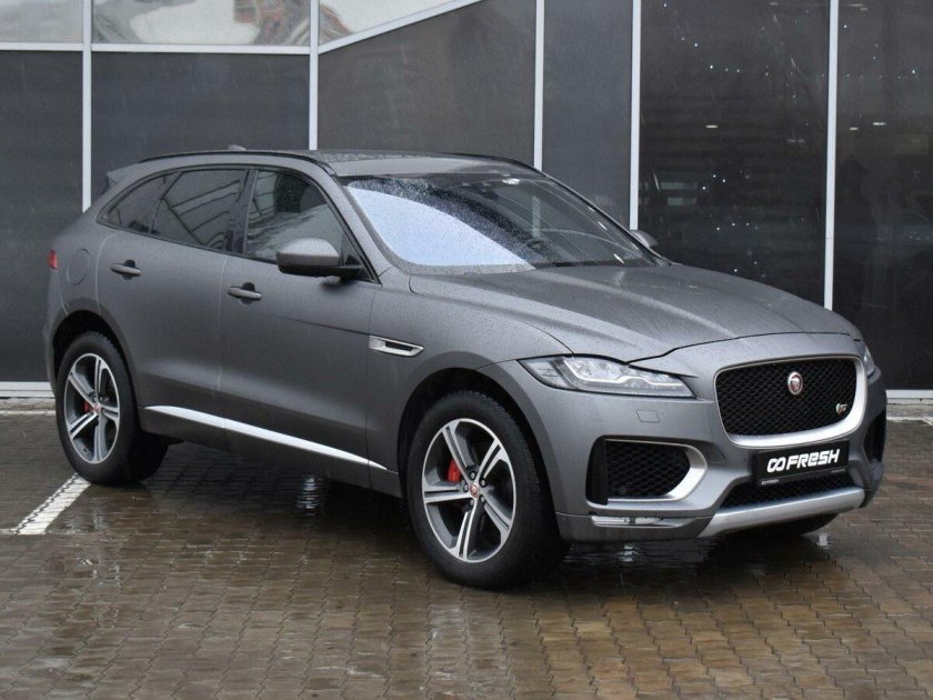 Jaguar f pace 2016