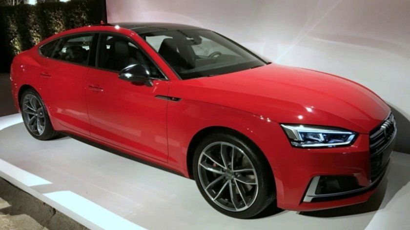 Audi a5 Sportback Red