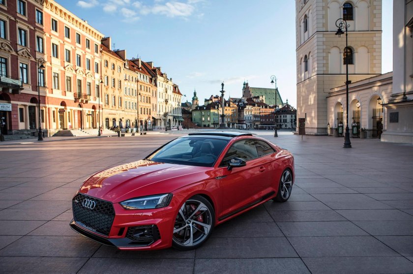 Ауди рс5 купе красная