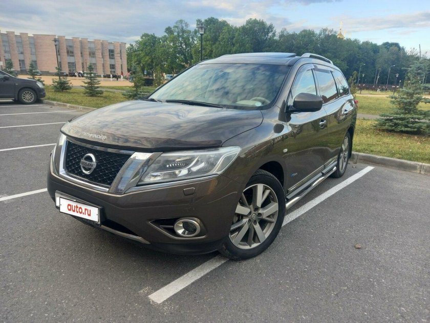 Nissan Pathfinder гибрид