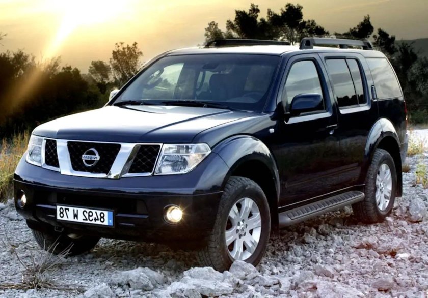 Nissan Pathfinder r51