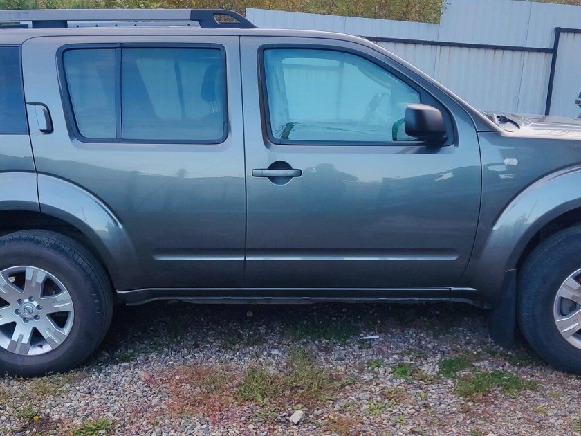 Nissan pathfinder iii